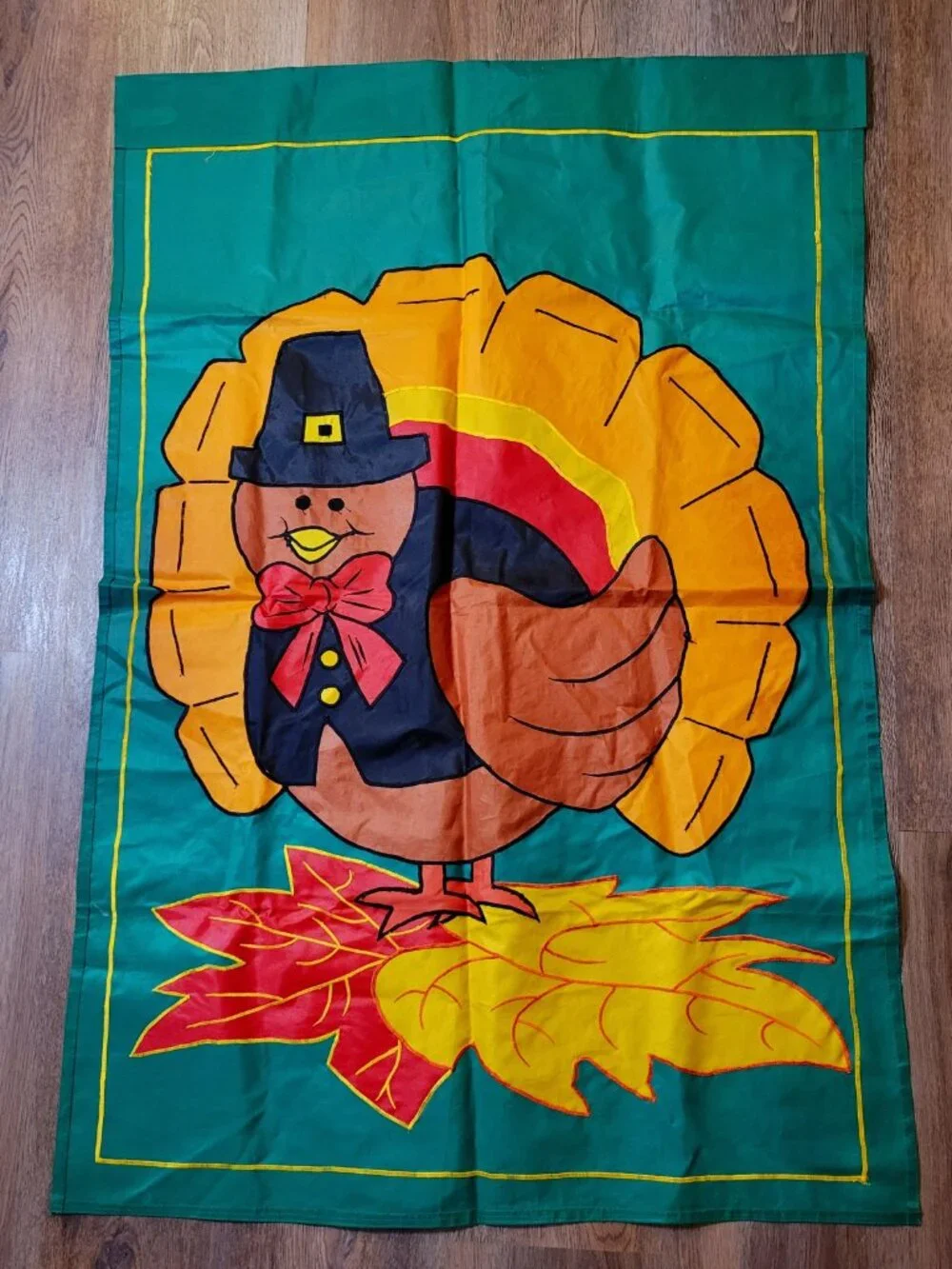 Vintage Thanksgiving Garden Flag 49.5 in x 33.5 in Turkey Pilgrim Hat Leaves